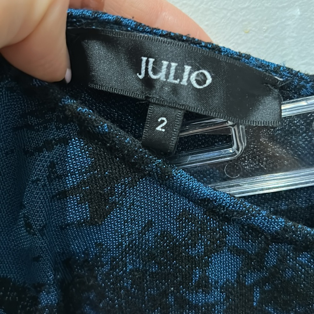 Julio Top - Picture 2 of 4